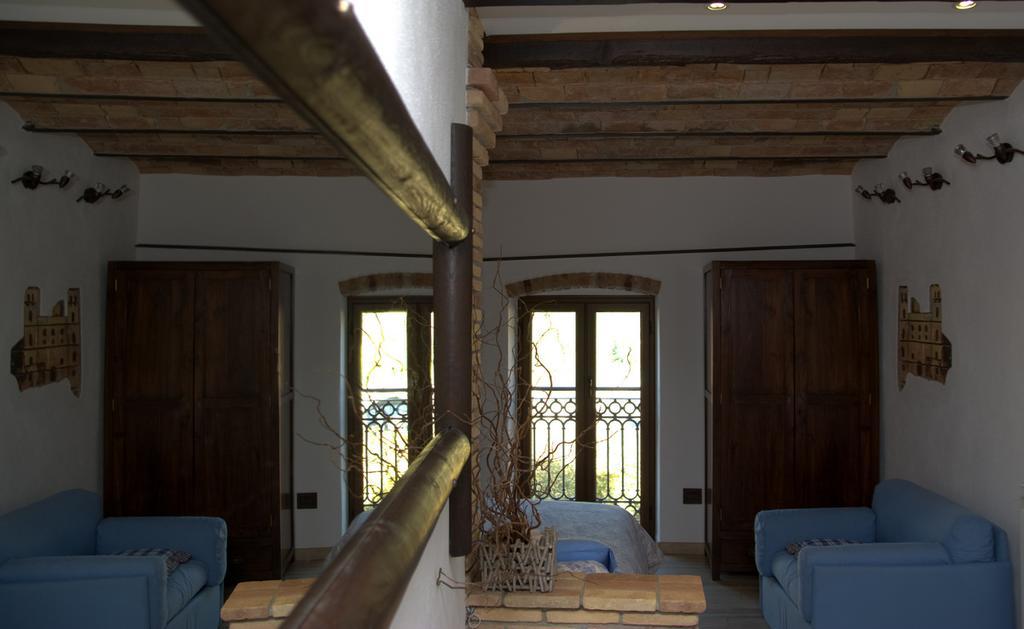 Il Nido Di Rondine Bed & Breakfast Dolceacqua Dış mekan fotoğraf