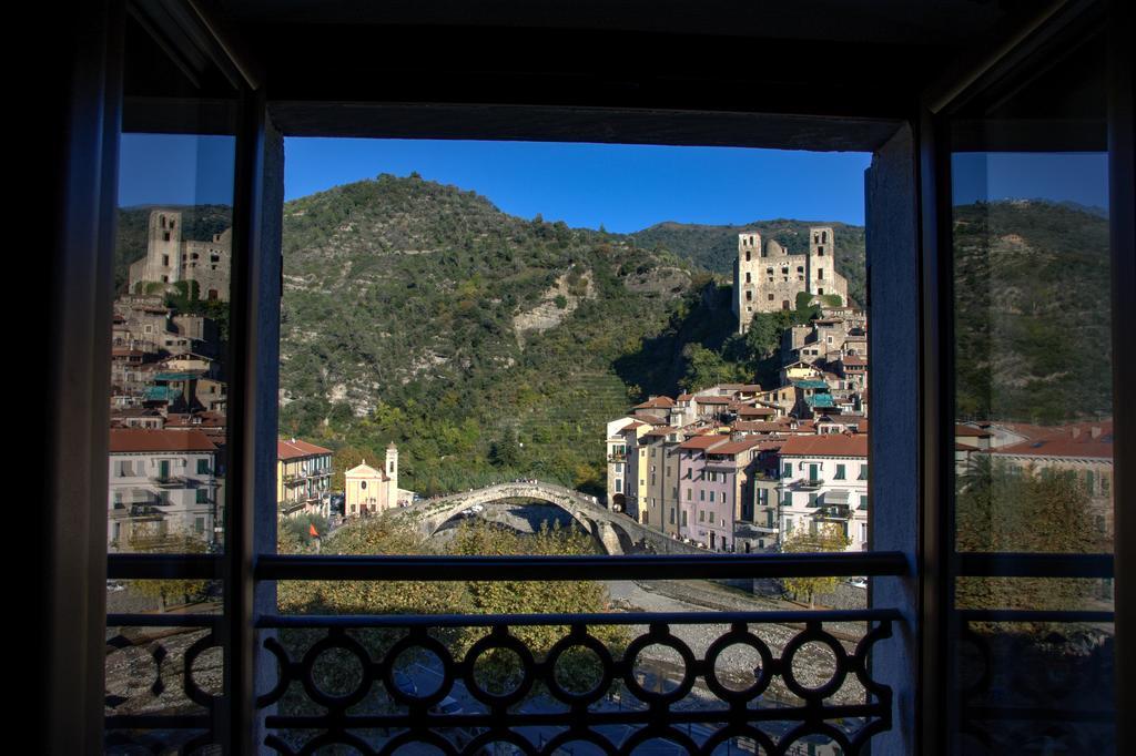 Il Nido Di Rondine Bed & Breakfast Dolceacqua Dış mekan fotoğraf